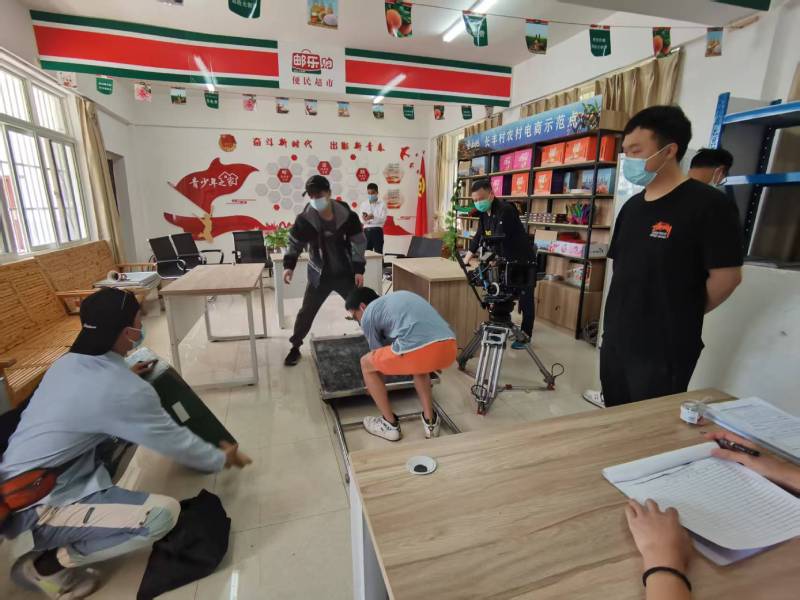 惠城区广告片拍摄公司：极简主义践行者，少即是多的视觉哲学